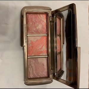 Hourglass Makeup - Hourglass Ambient blush palette Hourglass Makeup - Hourglass Ambient blush palette